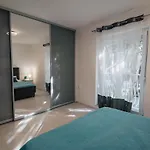 Island Spirit Apartament *